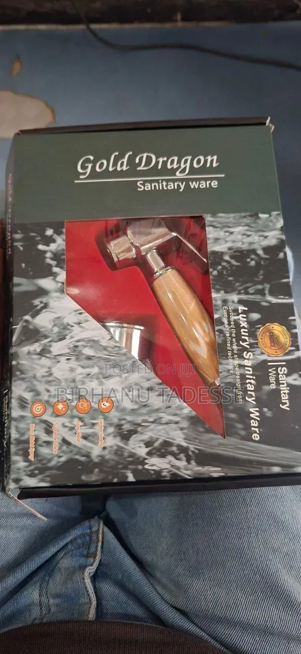 Gold Dragon Luxury Shower Set