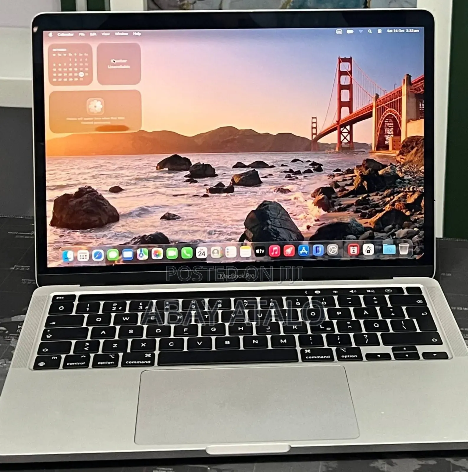 New Laptop Apple MacBook Air 2022 M2 16GB Apple M2 SSD 256GB