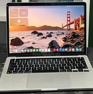 New Laptop Apple MacBook Air 2022 M2 16GB Apple M2 SSD 256GB