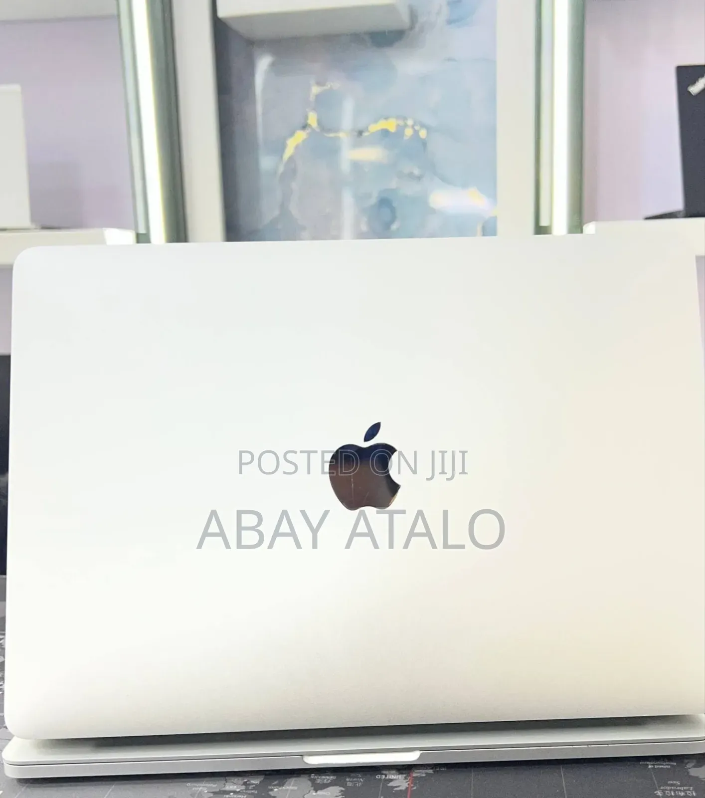 New Laptop Apple MacBook Air 2022 M2 16GB Apple M2 SSD 256GB