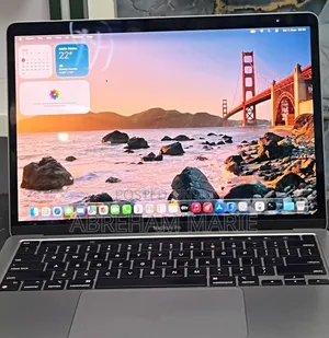 New Laptop Apple MacBook Pro 2020 M1 8GB Apple M1 Pro SSD 512GB