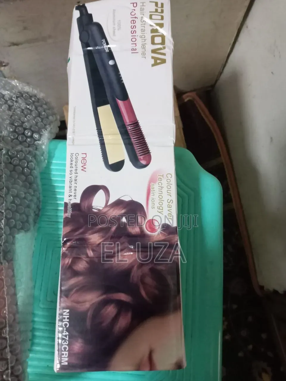 Pronova Hair Straightener (የፀጉር ፓይስትራ)