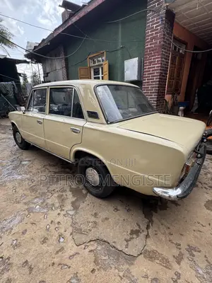 Lada 1200 1987 Off white