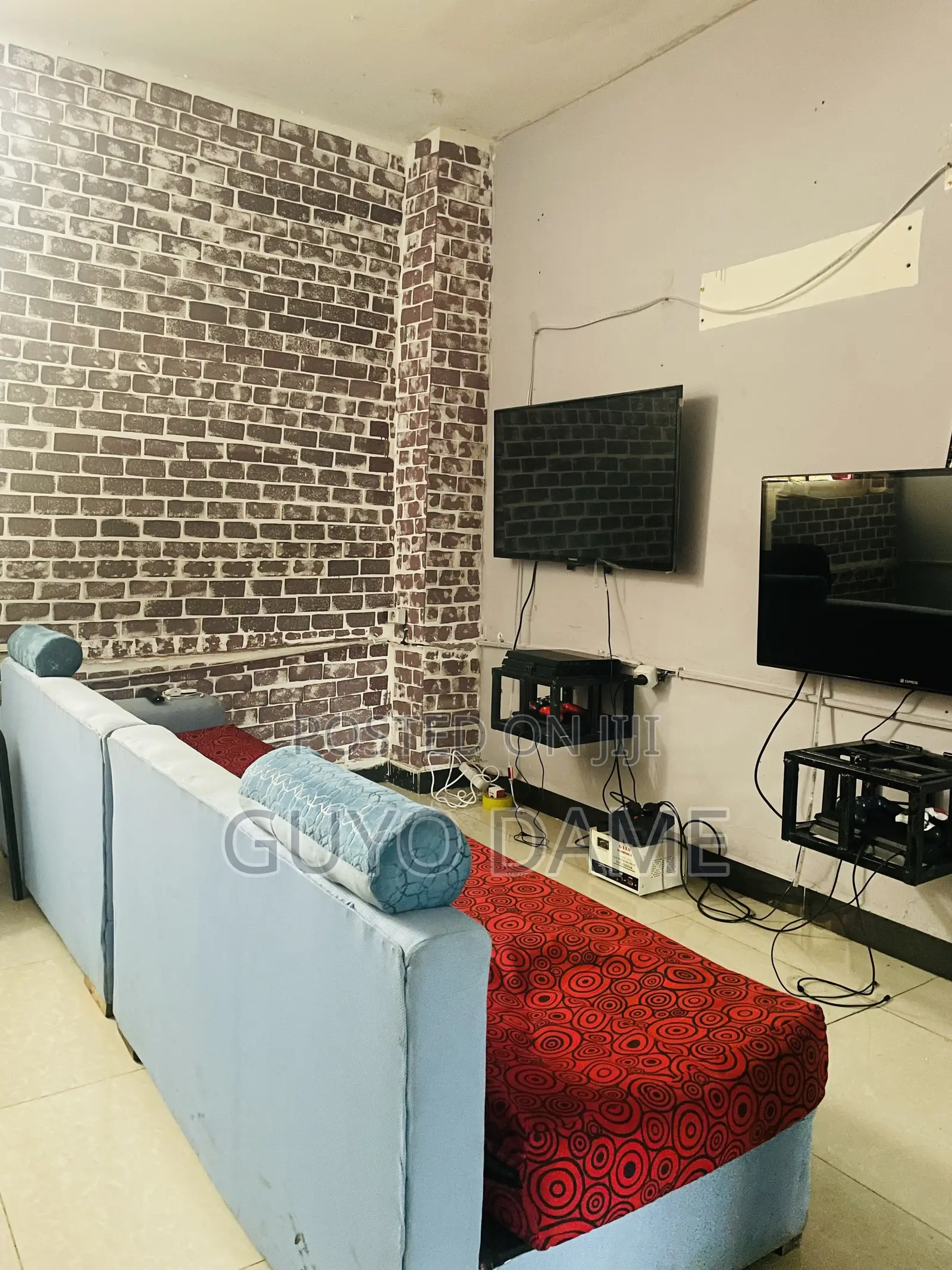 Used Sofa in Good Condition