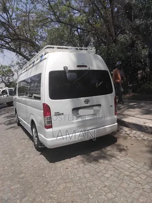 Toyota HiAce 2020 White