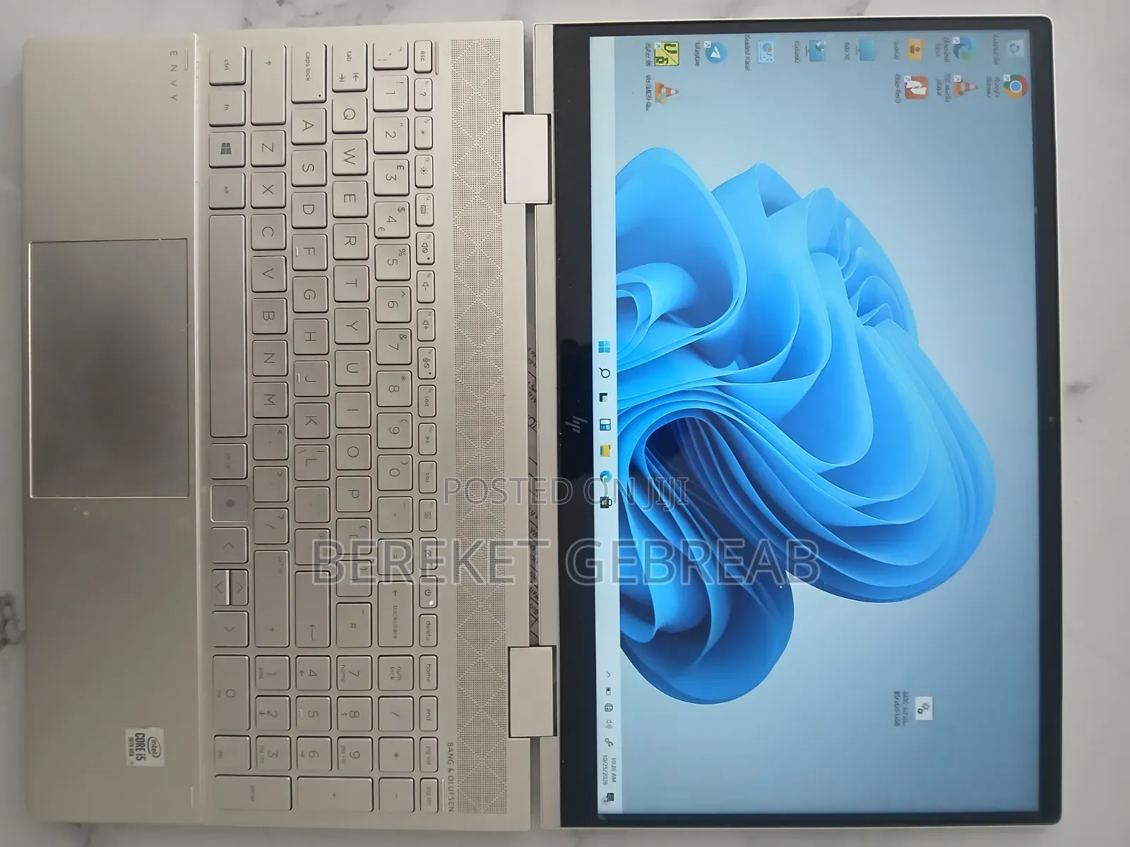 New Laptop HP Envy x360 8GB Intel Core i5 SSD 256GB