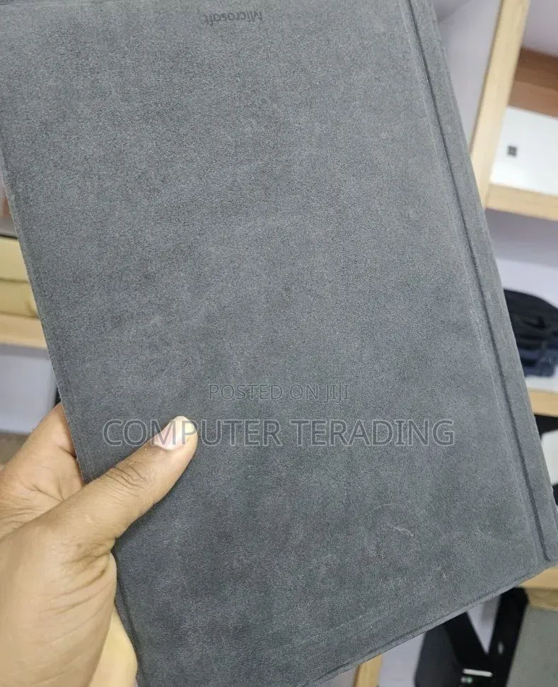 New Laptop Microsoft Surface Pro 6 16GB Intel Core i7 SSD 512GB