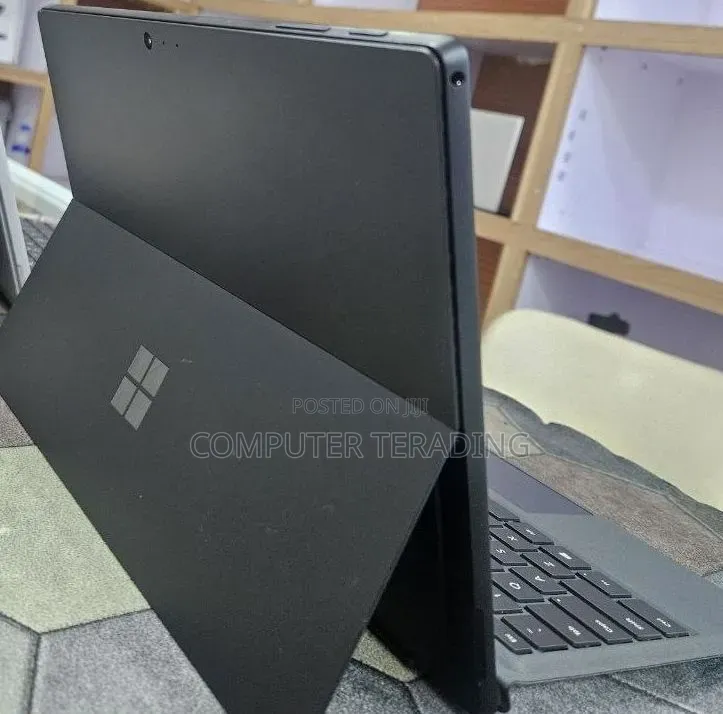 New Laptop Microsoft Surface Pro 6 16GB Intel Core i7 SSD 512GB