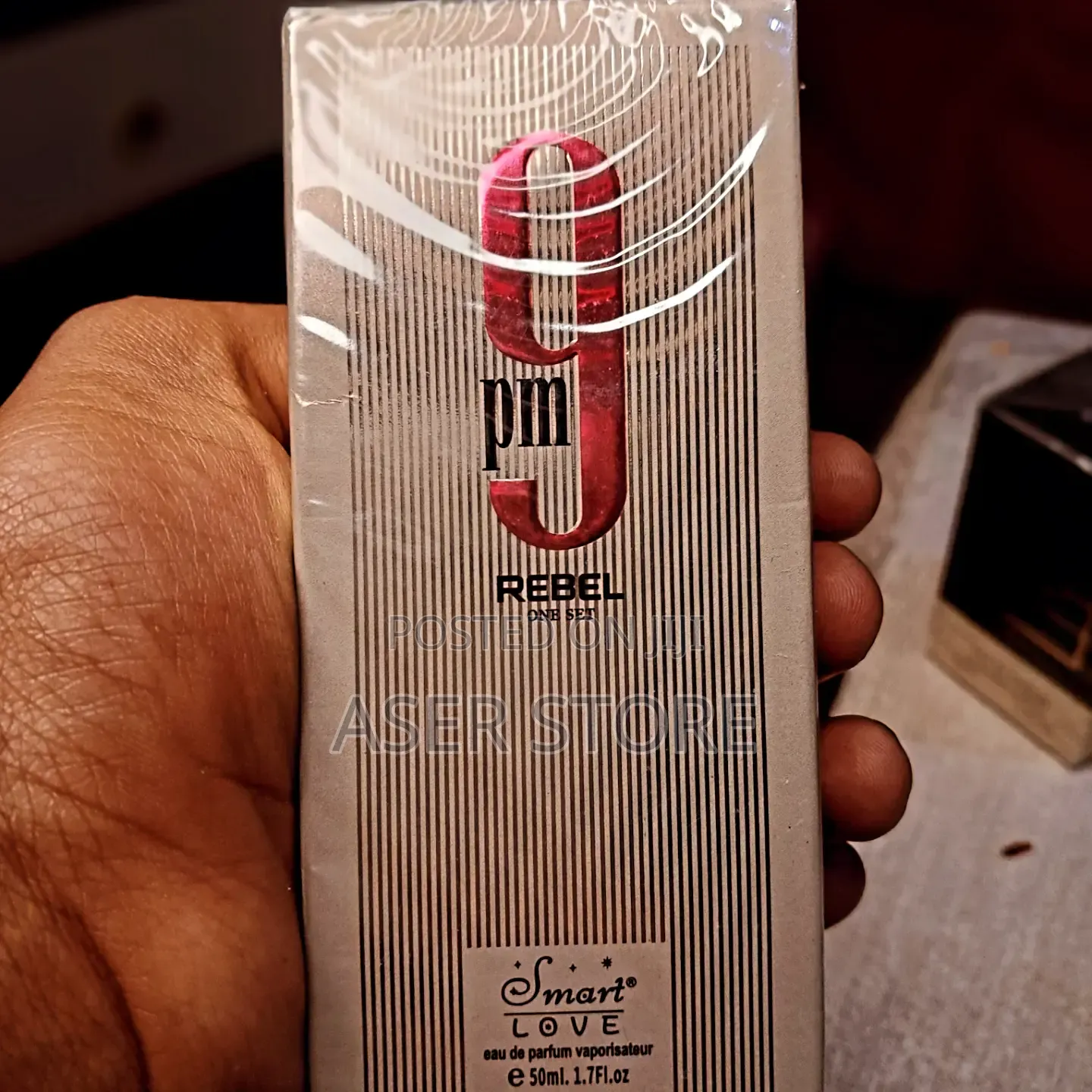 50 Ml የሚያምር ሽታ ይፈልጋሉ? እነሆ የእኛ ምርጥ ምርጫዎች! ለራስዎ ወይም ለስጦታ