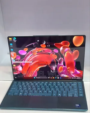 New Laptop Lenovo Yoga 7i 32GB Intel Core Ultra 7 SSD 1T