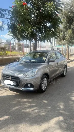 Suzuki Dzire 2022 Silver