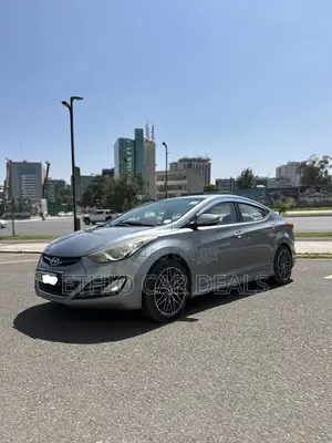 Hyundai Avante 2015 Silver
