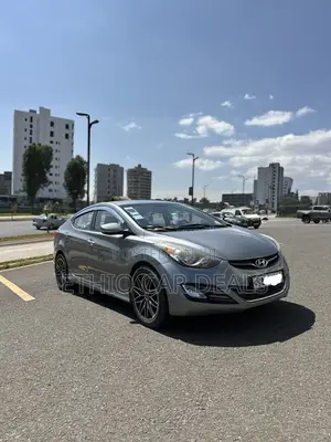 Hyundai Avante 2015 Silver