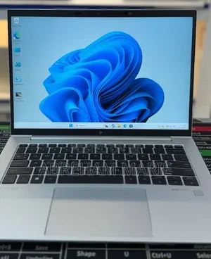 New Laptop HP EliteBook 840 G10 16GB Intel Core i7 SSD 512GB