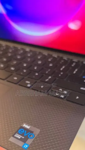 New Laptop Dell XPS 13 16GB Intel Core i7 SSD 512GB