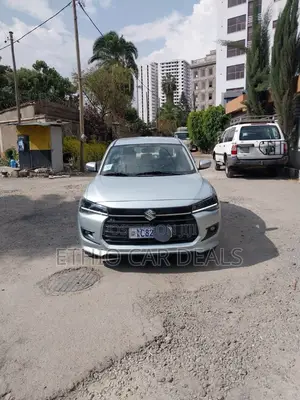Suzuki Dzire 2025 Silver