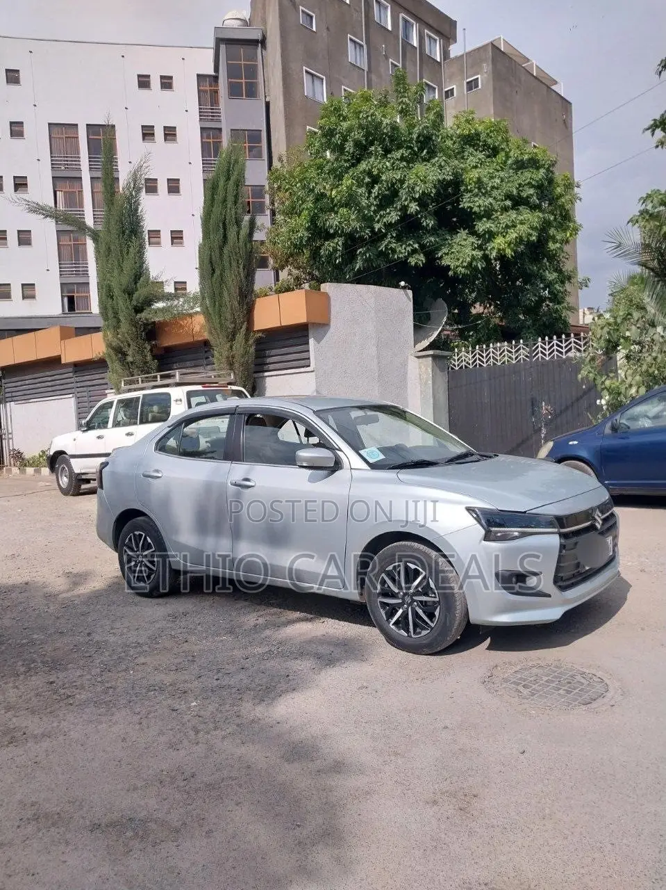 Suzuki Dzire 2025 Silver