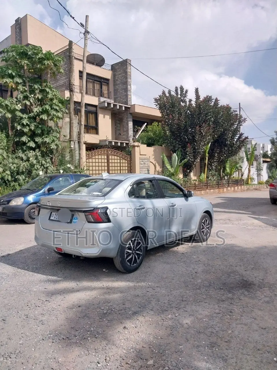 Suzuki Dzire 2025 Silver