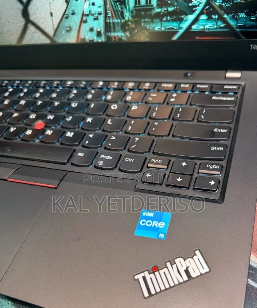 New Laptop Lenovo ThinkPad T490s 16GB Intel Core i5 SSD 256GB