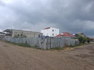 5bdrm Farm House in Oromia-Finfinne for sale