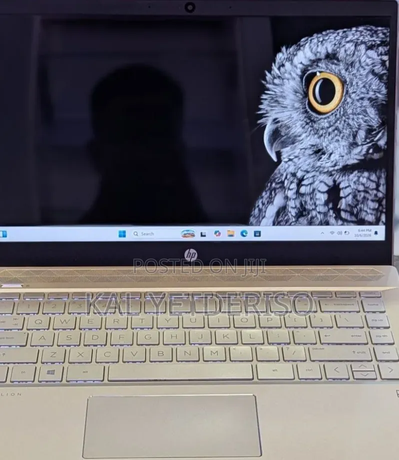 New Laptop HP Pavilion 14 8GB Intel Core i5 HDD 512GB