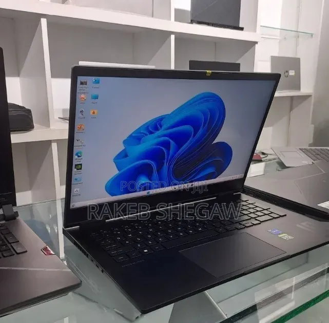 New Laptop HP Omen 16 16GB Intel Core i9 SSD 1T
