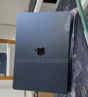 New Laptop Apple MacBook Air 2026 M5 16GB Apple M5 SSD 512GB