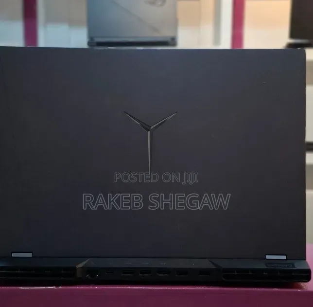 New Laptop Lenovo Legion 5 16GB AMD Ryzen 7 SSD 512GB