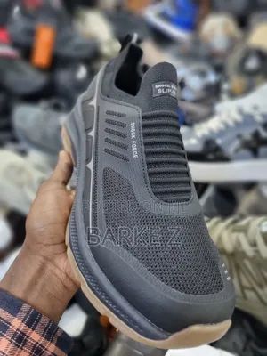 Quality Comfortable Men Shoes