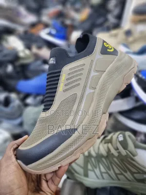 Quality Comfortable Men Shoes
