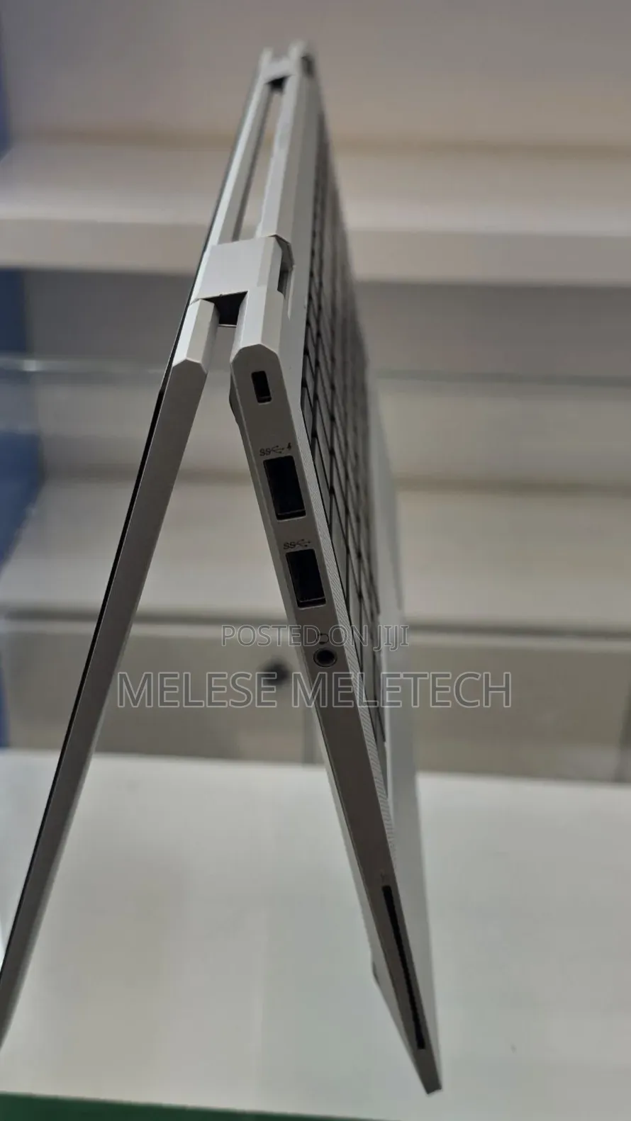 New Laptop HP EliteBook 1040 G8 16GB Intel Core i7 SSD 512GB