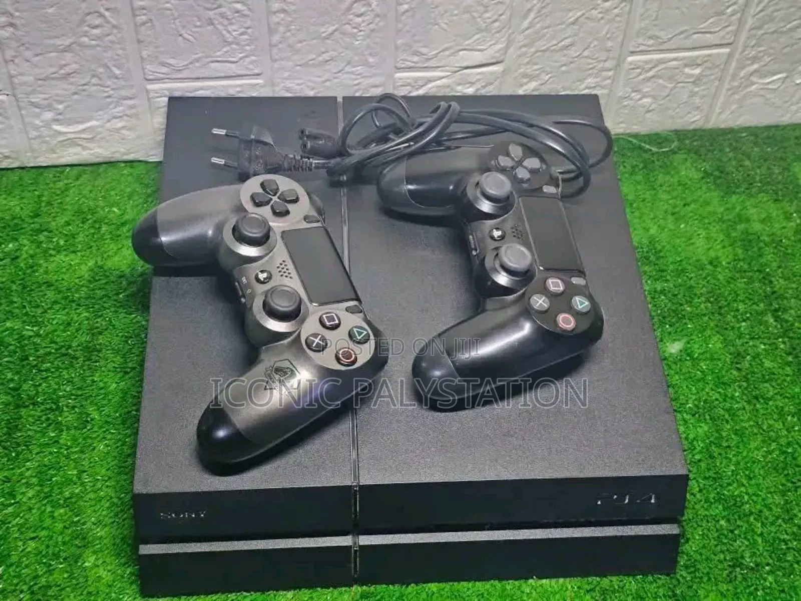 PS4 Fat Jealberak Fc27 Gtav and Other Game Installed for Sale