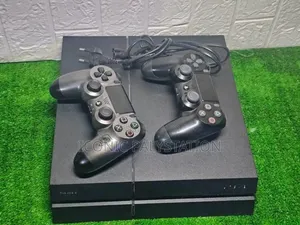 PS4 Fat Jealberak Fc27 Gtav and Other Game Installed for Sale