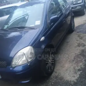 Toyota Vitz 2002 Blue