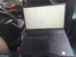 New Laptop HP Stream Notebook 16GB Intel Core i7 SSHD (Hybrid) 512GB