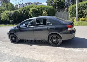 Toyota Yaris 2008 Blue