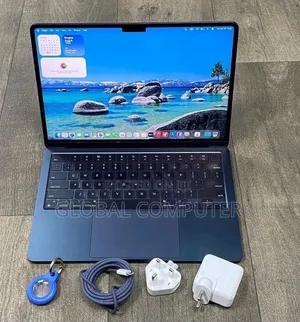 New Laptop Apple MacBook Pro 2023 M3 8GB Apple M3 Pro SSD 512GB