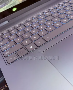 New Laptop Lenovo Yoga Slim 7 16GB Intel Core Ultra 7 SSD 1T