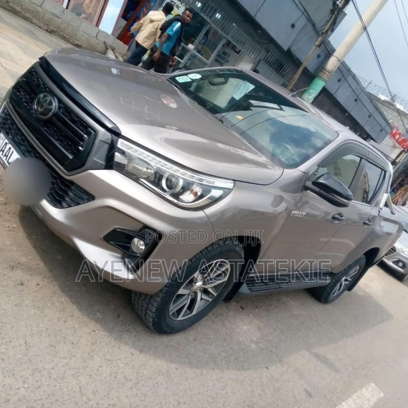 Toyota Hilux 2020 Gray