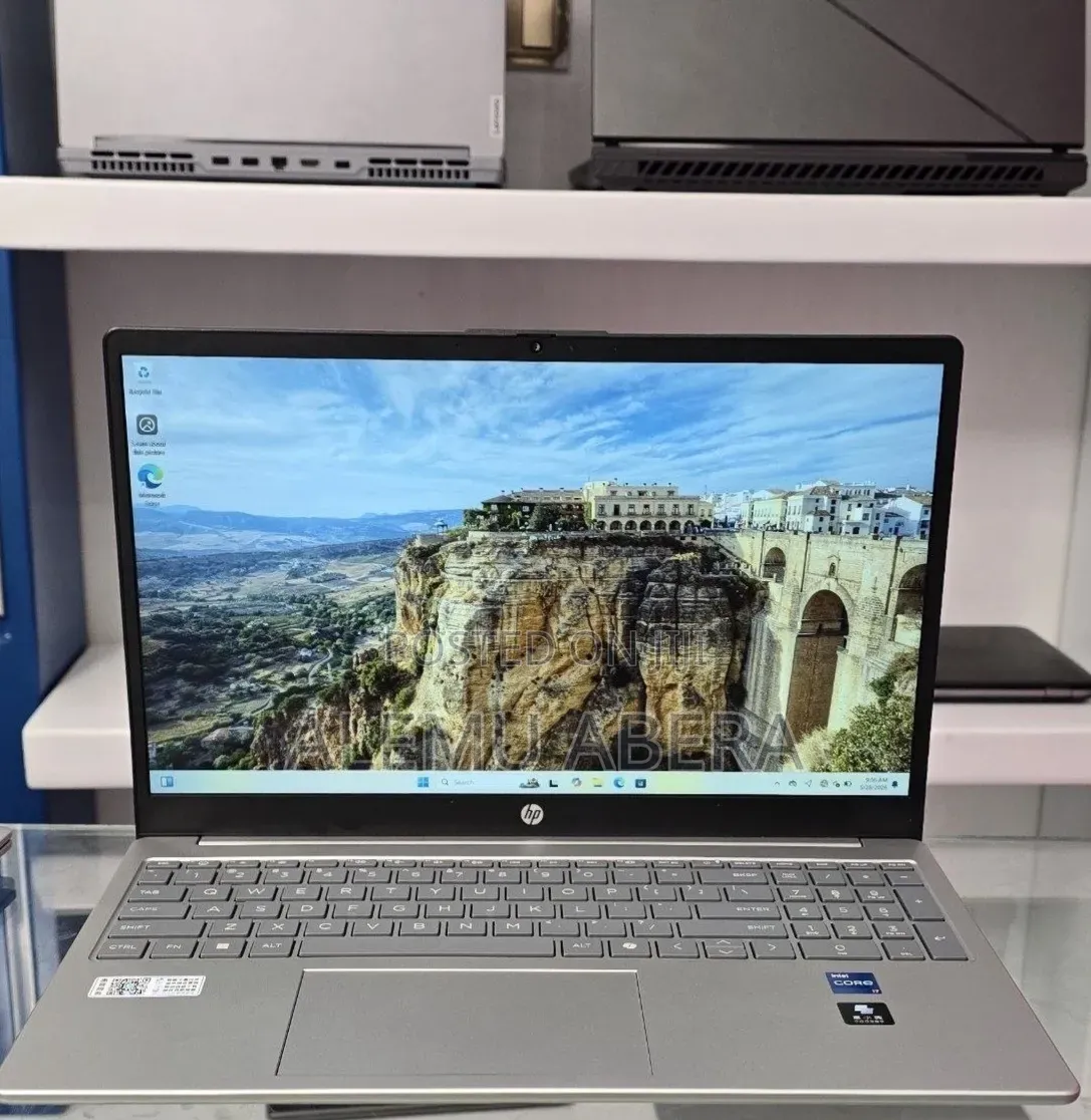New Laptop HP Stream Notebook 16GB Intel Core i7 SSD 512GB