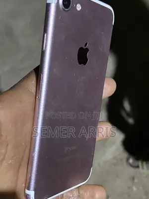 Apple iPhone 7 128 GB Rose Gold