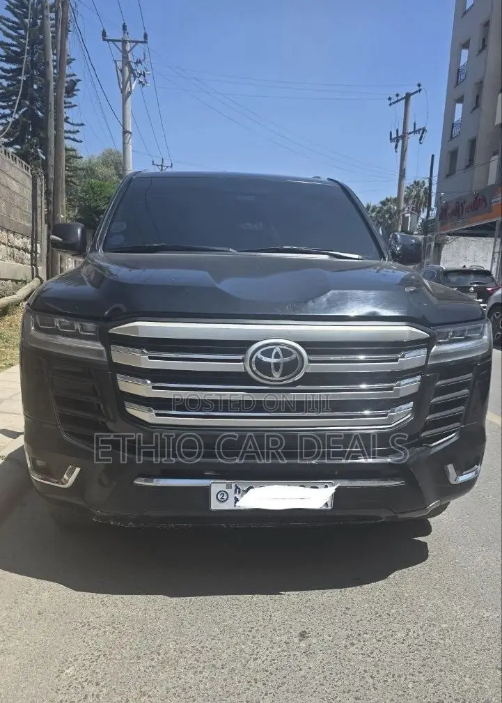 Toyota Land Cruiser 2014 Black