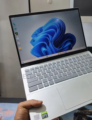 New Laptop Dell Inspiron 15 16GB Intel Core i7 SSD 512GB