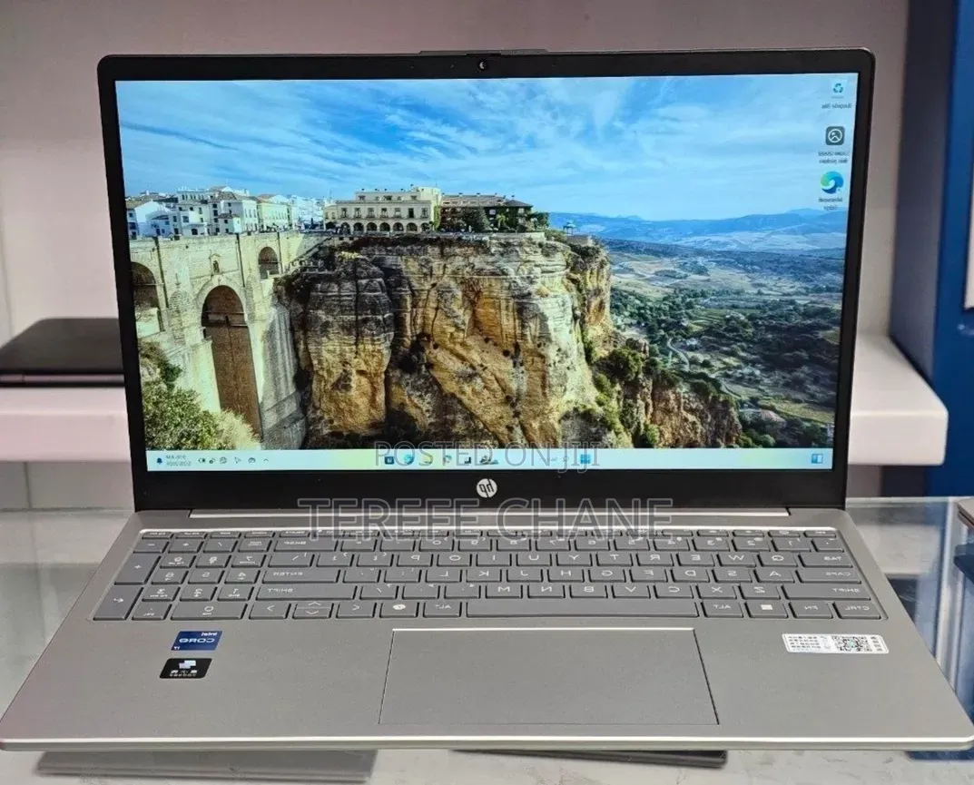 New Laptop HP Stream Notebook 16GB Intel Core i7 SSD 512GB