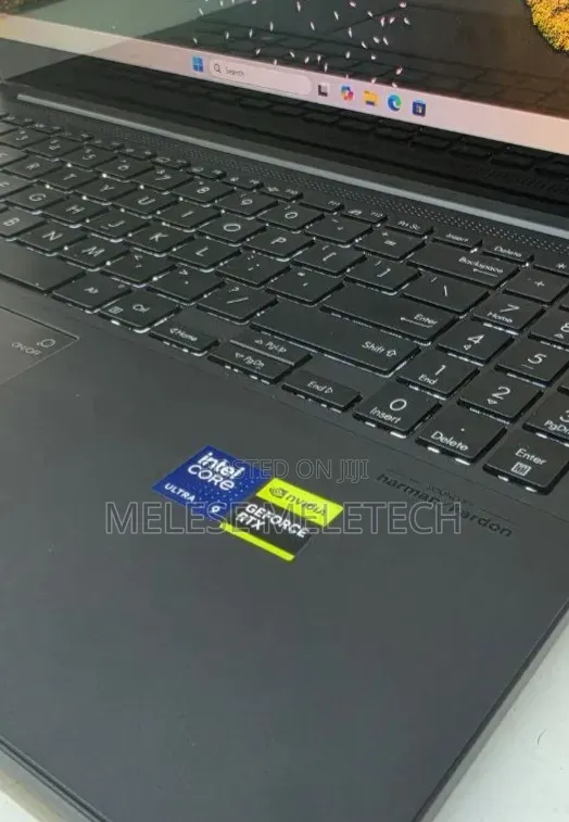 New Laptop Asus Vivobook 15 16GB Intel Core Ultra 9 SSD 512GB