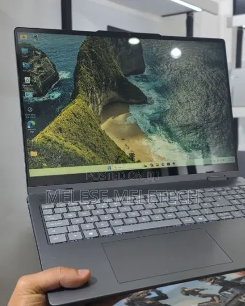 New Laptop Lenovo ThinkPad Yoga 16GB Intel Core Ultra 5 SSD 512GB