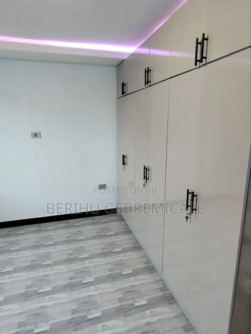 3bdrm Condo in ኮየ ፊቼ, Akaky Kaliti for sale