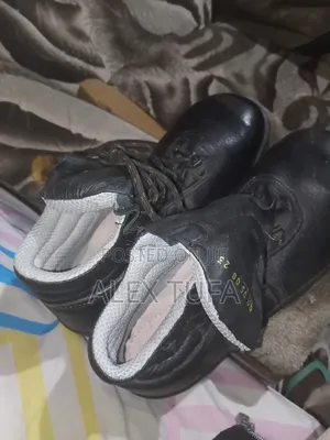 Safety Shoes