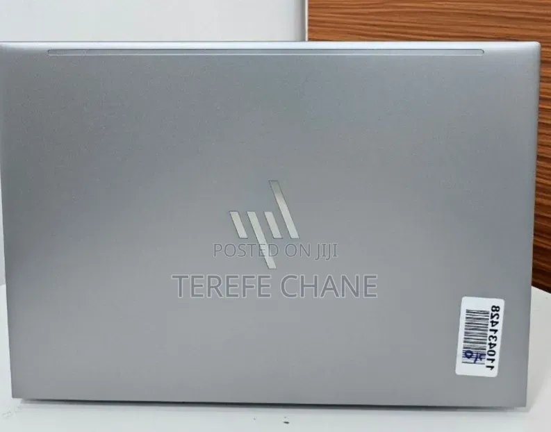 New Laptop HP ZBook Firefly 14 G10 16GB Intel Core i7 SSD 512GB