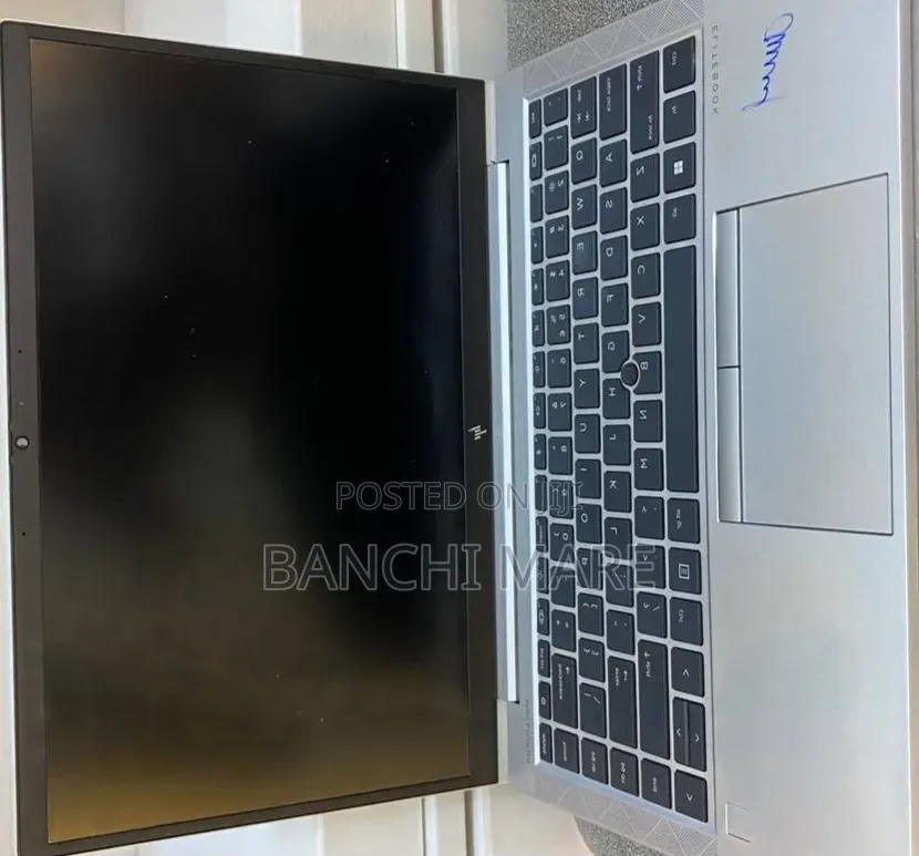 New Laptop HP EliteBook 845 G8 16GB AMD Ryzen 5 SSD 512GB